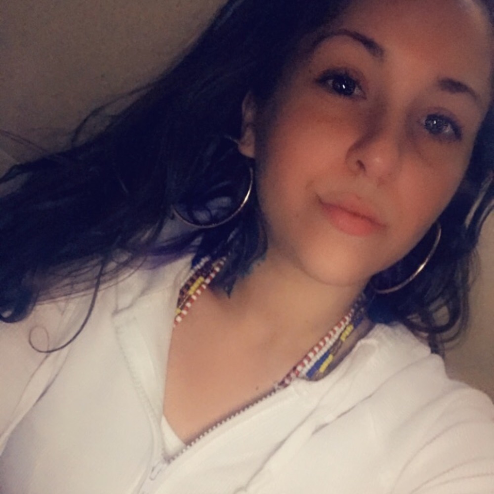 Meet your Posher, Lolli